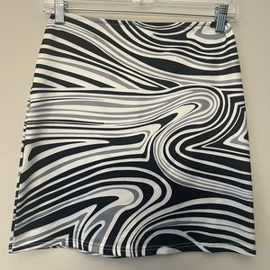 Amazon Patterned Mini Skirt